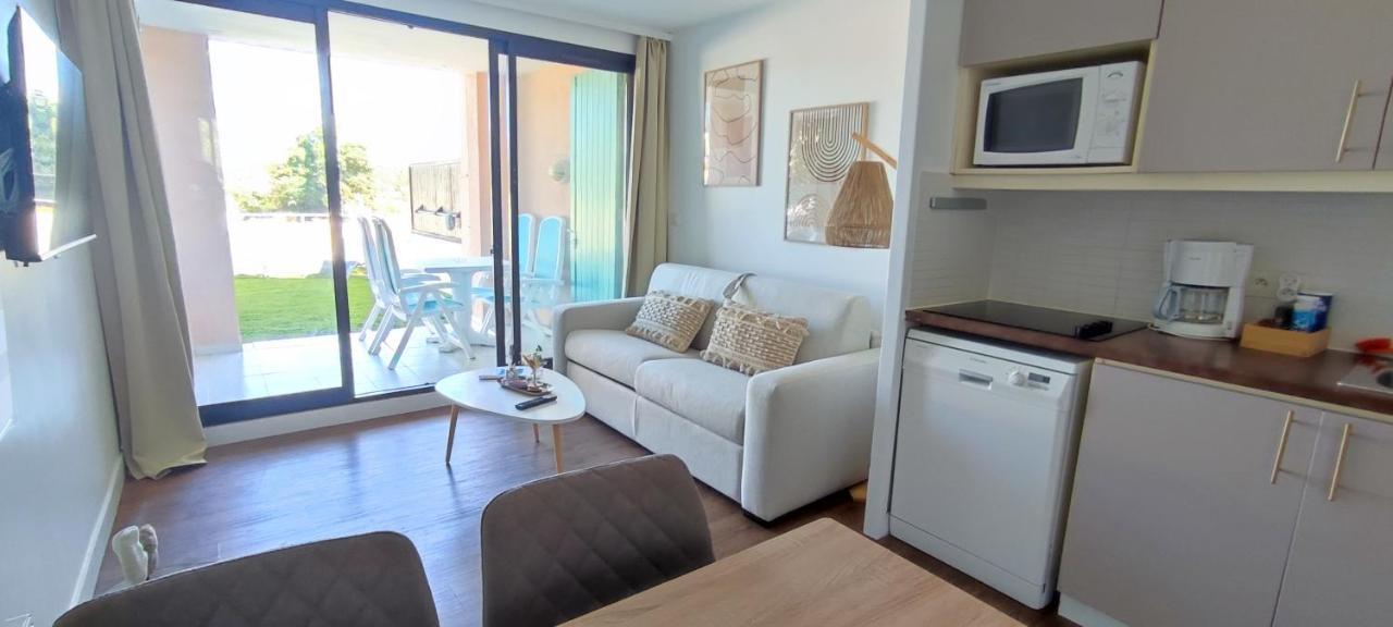 Chez Adriana Appartement Cosy Avec Jardin, Proche Plage غريمو المظهر الخارجي الصورة