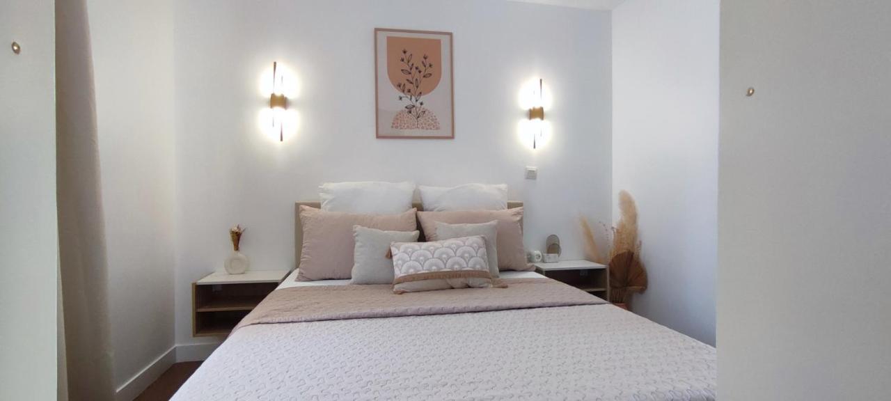 Chez Adriana Appartement Cosy Avec Jardin, Proche Plage غريمو المظهر الخارجي الصورة